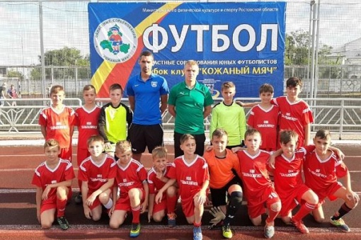 В Цимлянске восемь лучших команд Ростовской области начали борьбу за выход на Всероссийский финал «Кожаного мяча»  