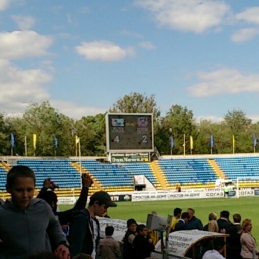 Донские спортсмены и представители администрации провели совместную благотворительную акцию