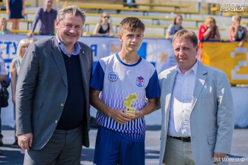 Нападающий сборной ДГТУ в числе лауреатов сезона НСФЛ 