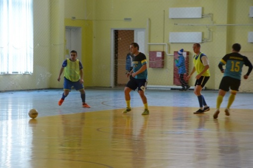 За тур до финиша