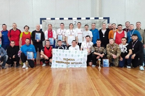 Накануне Рождества ветераны футбола Таганрога сыграли в мини-футбол