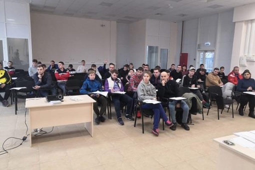 «Школа футбольного арбитра» готовит пополнение!