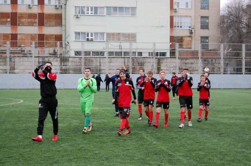 Как тренируются футболисты РО УОР?