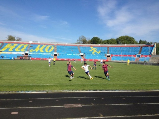 Боевая ничья соседей по турнирной таблице