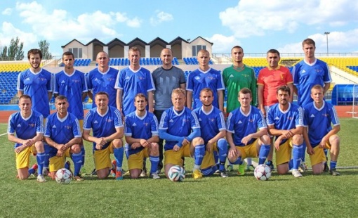 В первом финальном матче Кубка областной газеты «Молот» «Новошахтинск» отправил пять безответных мячей в ворота «Ростова-2018-Электрон»