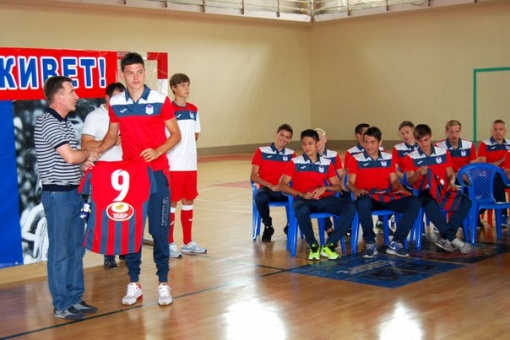 Болельщикам представлен новый состав команды ФК «СКА Ростов-на-Дону»