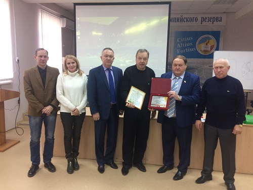 Донские тренеры сели за парты