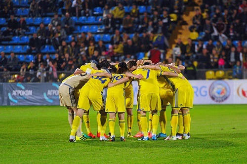 Обыграли чемпиона