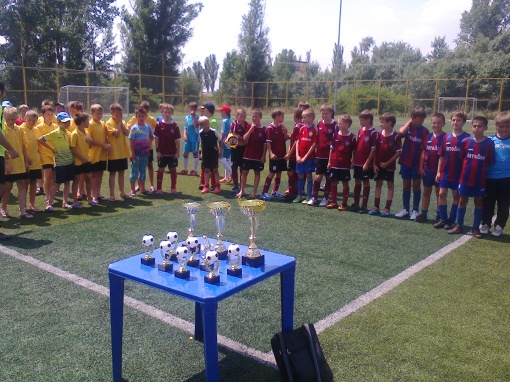 Кубок по футболу на призы газеты "Футбольный курьер"