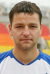 ФК "МИТОС" подписал контракт с тремя футболистами