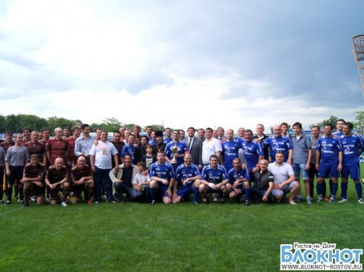 В Ростове «звездный» футбольный матч закончился победой Олимпийских чемпионов