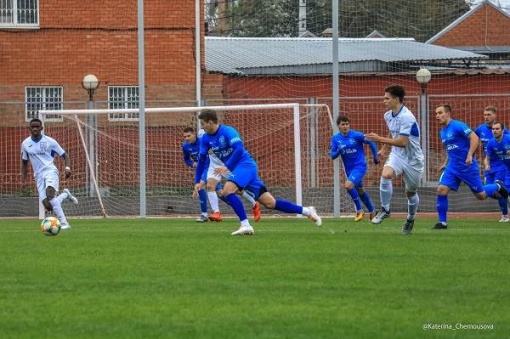 Победный старт