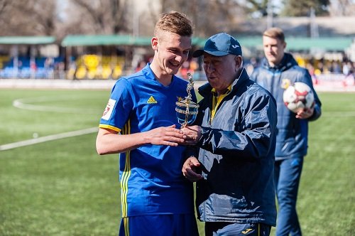 Дмитрий Соловьев - обладатель приза «Лучшего игрока матча», учрежденного областной «Федерацией футбола» по итогам матча двадцать первого тура молодежного Первенства России между «Ростовом» и «Краснодаром»