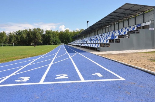 В Песчанокопском состоялось открытие реконструированного стадиона