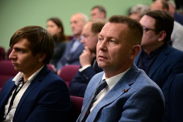 устенко.jpg