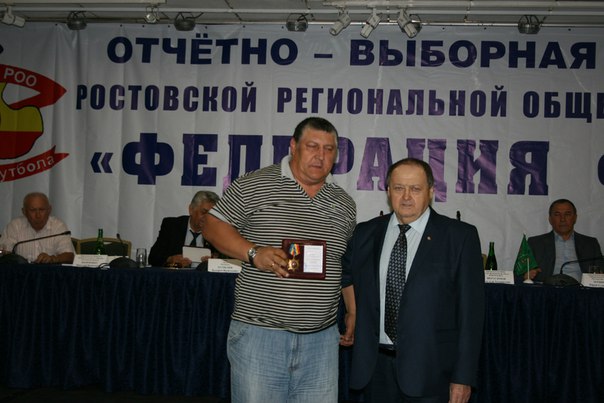 8rRNsJdElZc.jpg